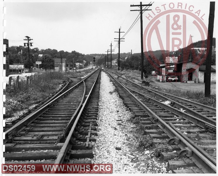 N&W: Pulaski yard:Looking West from Randolph Street showing switch to Freight Station siding and Kessling Coal Tipple.