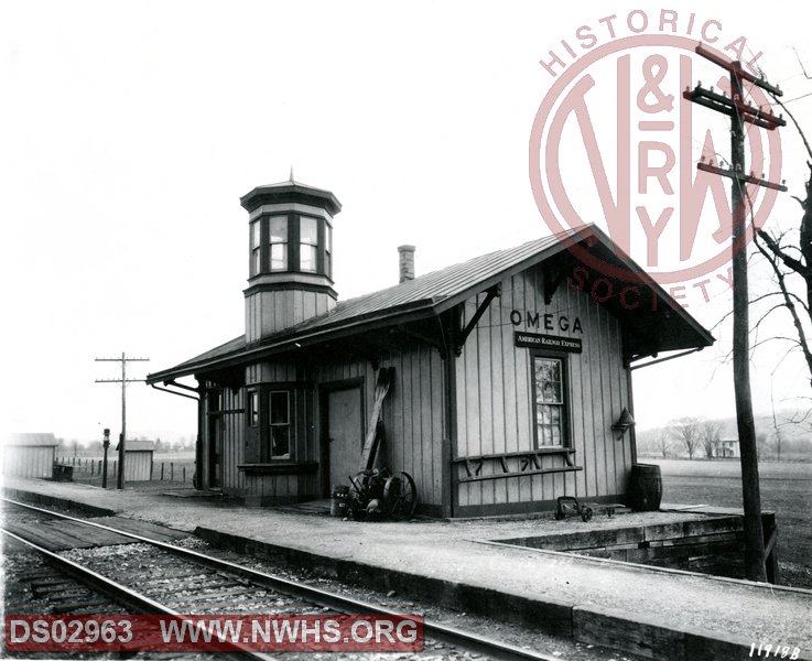 N&W Omega, OH station circa 1918