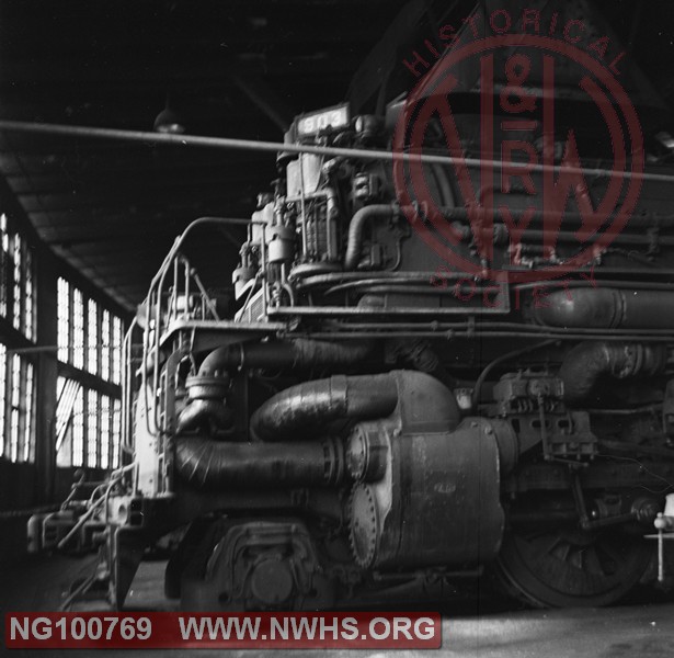 VGN AG 903 at Roanoke, VA in roundhouse