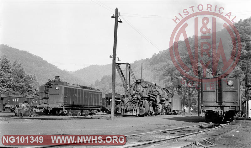 N&W engine terminal scene at Weller, Va with Y3a 2070