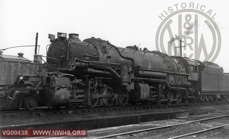 VGN Locomotive  US E #740 in Princeton with damage before rebuild