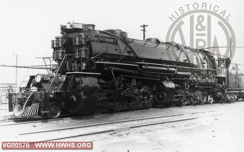 VGN Steam Locomotive, USA #706