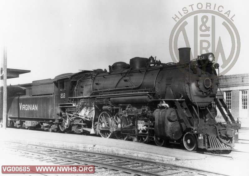 VGN Steam Locomotive 4-6-2 Class PA #212