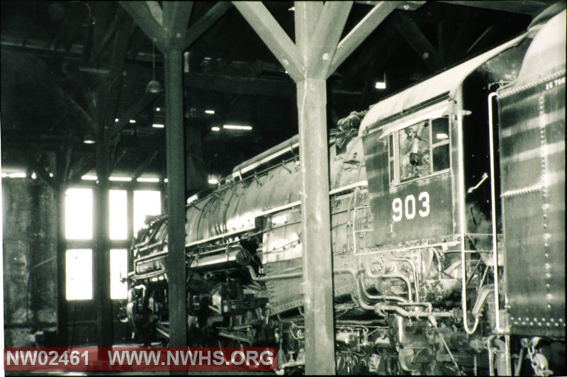 VGN Class AG #903, View in Roundhouse @ Roanoke