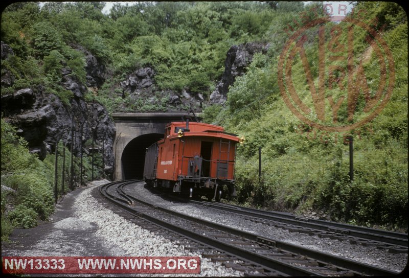 N&W CF #518165  entering Eggleston #2 tunnel on extra eastbound.