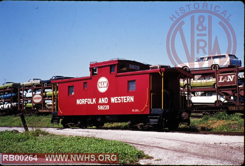 N&W Class CF Caboose #518239 at Kansas City, MO