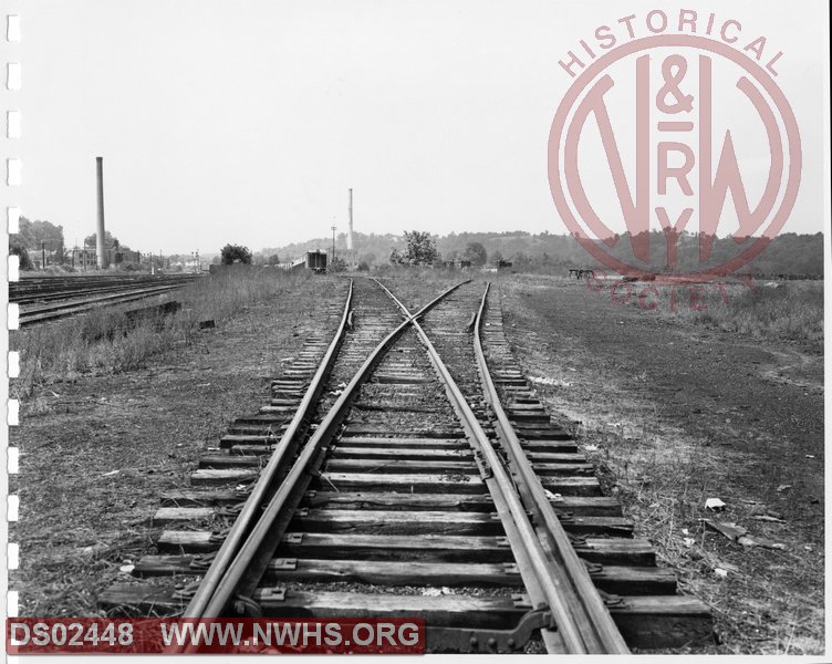 N&W: Radford yard:Switch at east end No. 7 New Yard and Wall Track serving Brock Stave Company, looking west.