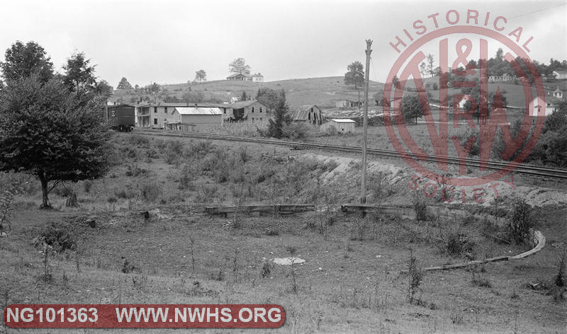 N&W at White Top, Va.  showing turntable pit