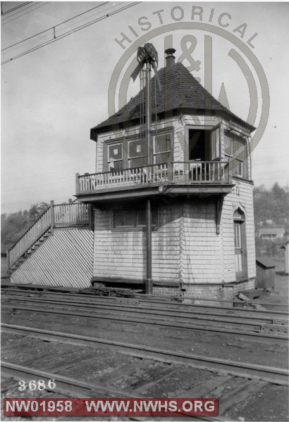 Signal Tower - B&W, @ Graham, VA   (Location now known as Bluefield, VA)