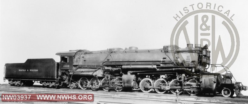  Class " Y3" #2009,5/8 View,B&W,Location & Date Unknown