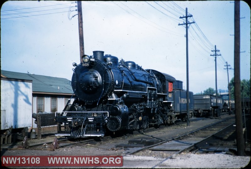 VGN Class MC 468 at Roanoke, VA